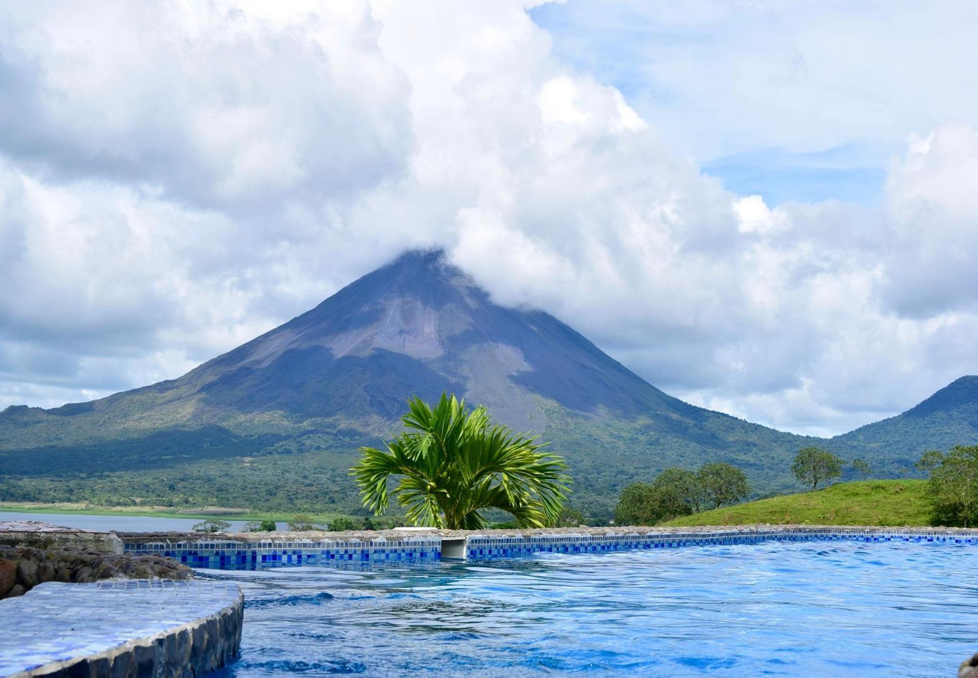 Pie In The Sky 3, Stunning Lake Volcano Views! El Fosforo Exterior foto